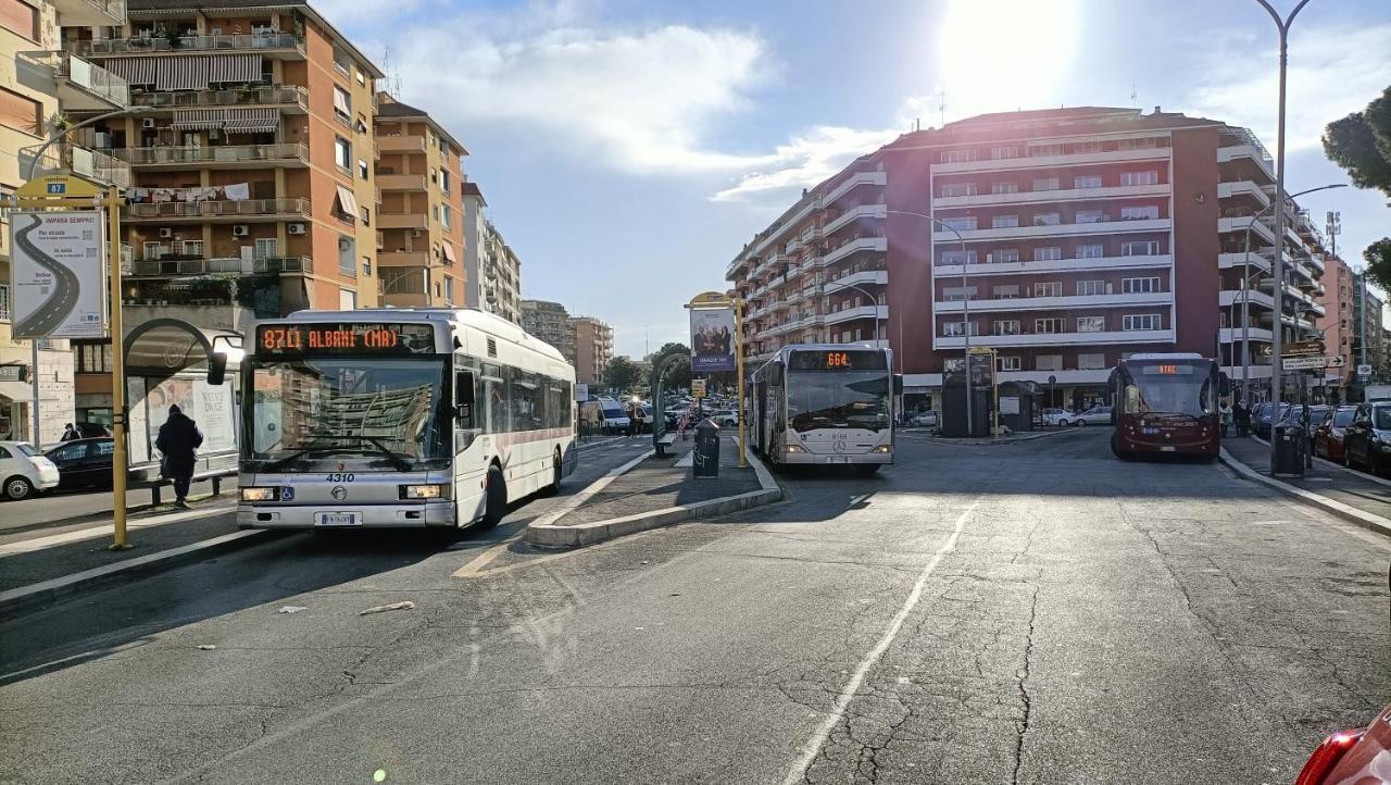 Ferienwohnung Casa Mia Metro A 100Mt Rom Exterior foto